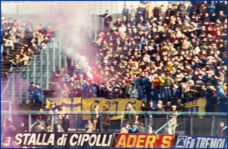 Pisa-PARMA 03-03-1985. BOYS PARMA 1977, foto ultras