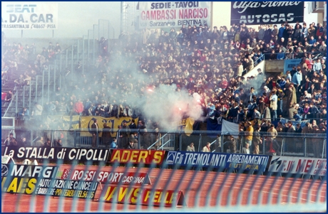 Pisa-PARMA 03-03-1985. BOYS PARMA 1977, foto ultras