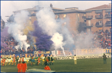 PARMA-Bari 03-02-1985. BOYS PARMA 1977, foto ultras