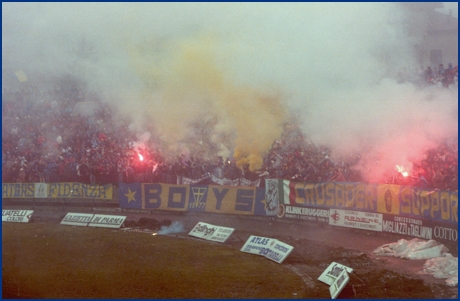 PARMA-Bari 10-02-1985. BOYS PARMA 1977, foto ultras