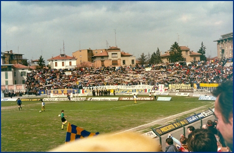 Parma-Bologna 31-03-1985. BOYS PARMA 1977, foto ultras