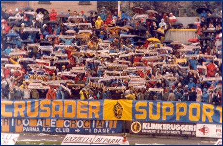 Parma-Cagliari 02-12-1984. BOYS PARMA 1977, foto Ultras