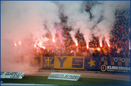 PARMA-Genoa 11-11-1984. BOYS PARMA 1977, foto Ultras