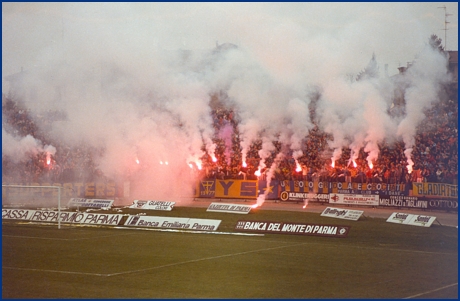 PARMA-Genoa 11-11-1984. BOYS PARMA 1977, foto Ultras