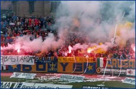 Parma-Lecce 16-12-1984. BOYS PARMA 1977, foto ultras