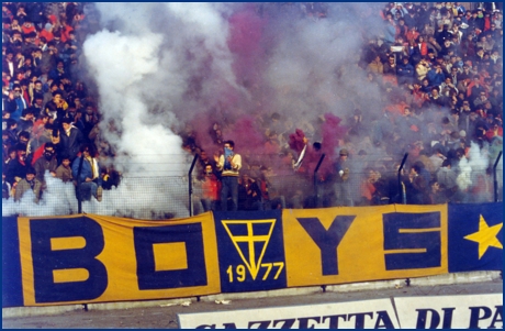 Parma-Taranto 24-02-1985. BOYS PARMA 1977, foto ultras