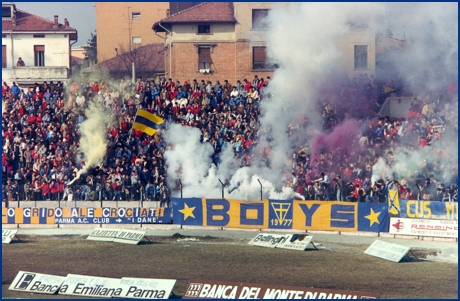 Parma-Taranto 24-02-1985. BOYS PARMA 1977, foto ultras