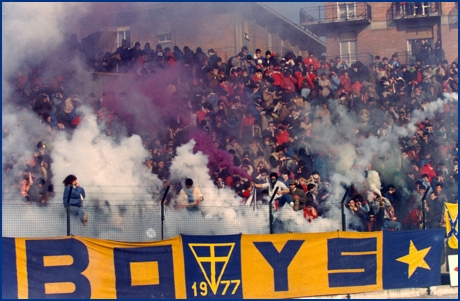 Parma-Taranto 24-02-1985. BOYS PARMA 1977, foto ultras