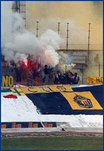 Varese-Parma 13-01-1985. BOYS PARMA 1977, foto ultras