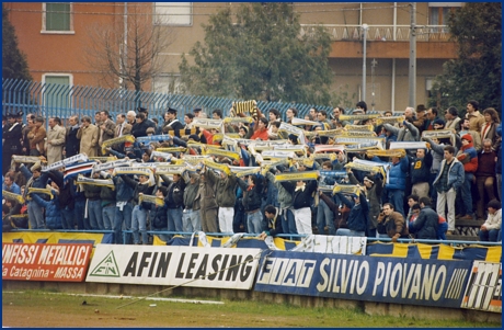 Carrarese-Parma 02-03-1986. BOYS PARMA 1977, foto ultras