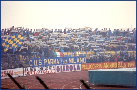 Piacenza-Parma 16-11-1985. BOYS PARMA 1977, foto ultras