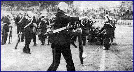 PARMA-Reggiana 04-05-1986. I Carabinieri caricano la Nord