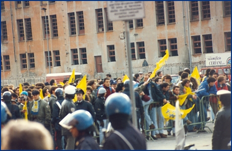 Genoa-PARMA 08-12-1991. BOYS PARMA 1977, foto Ultras