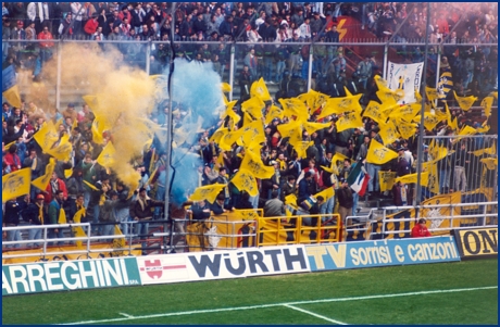 Genoa-PARMA 08-12-1991. BOYS PARMA 1977, foto Ultras