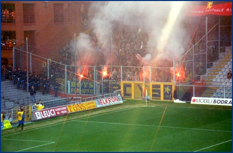 Genoa-PARMA 11-12-1994. BOYS PARMA 1977, foto Ultras