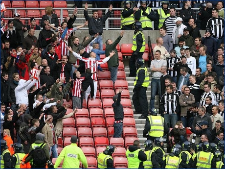 25-10-2008 Sunderland-Newcastle, incidenti tra tifosi